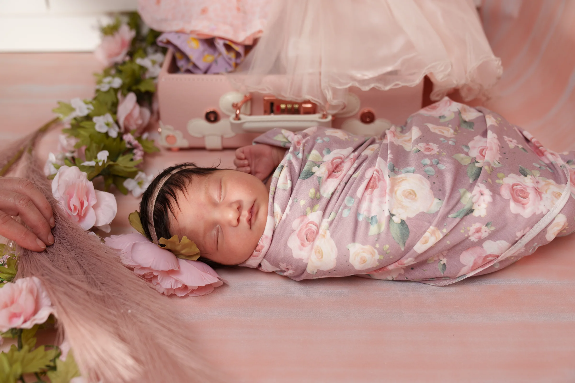 EVMagic Studios newborn photography — A7406893